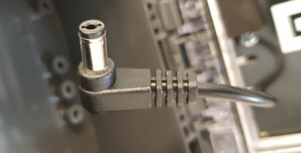 Vallen Alarm - Trapmaster verwisselbare batterij voor oude melders zwarte stekker - Afbeelding 2